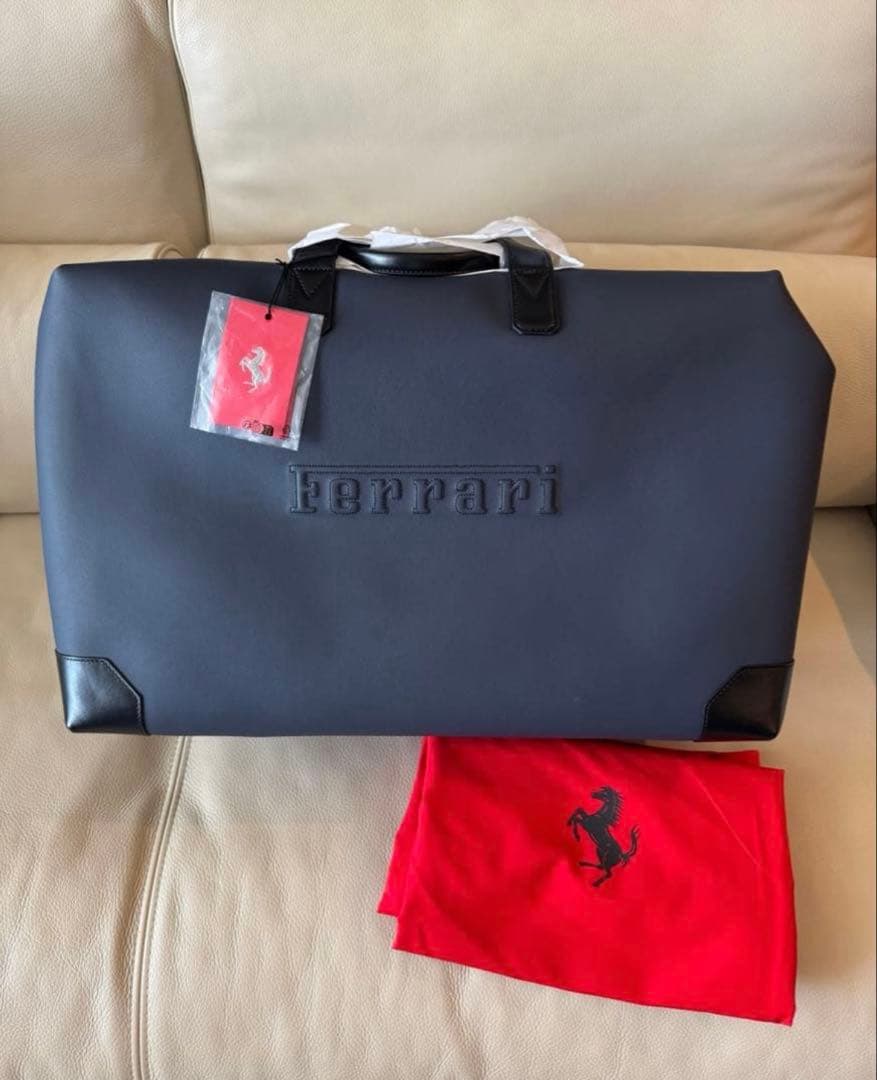 2/11のみ値下げ【非売品】フェラーリ　12チリンドリ　革製ボストンバッグ