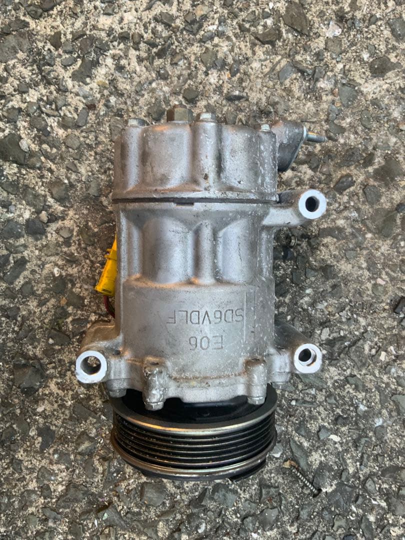 ★ ZN16 ミニ R57 R56 R55 エアコン コンプレッサー 状態未確認