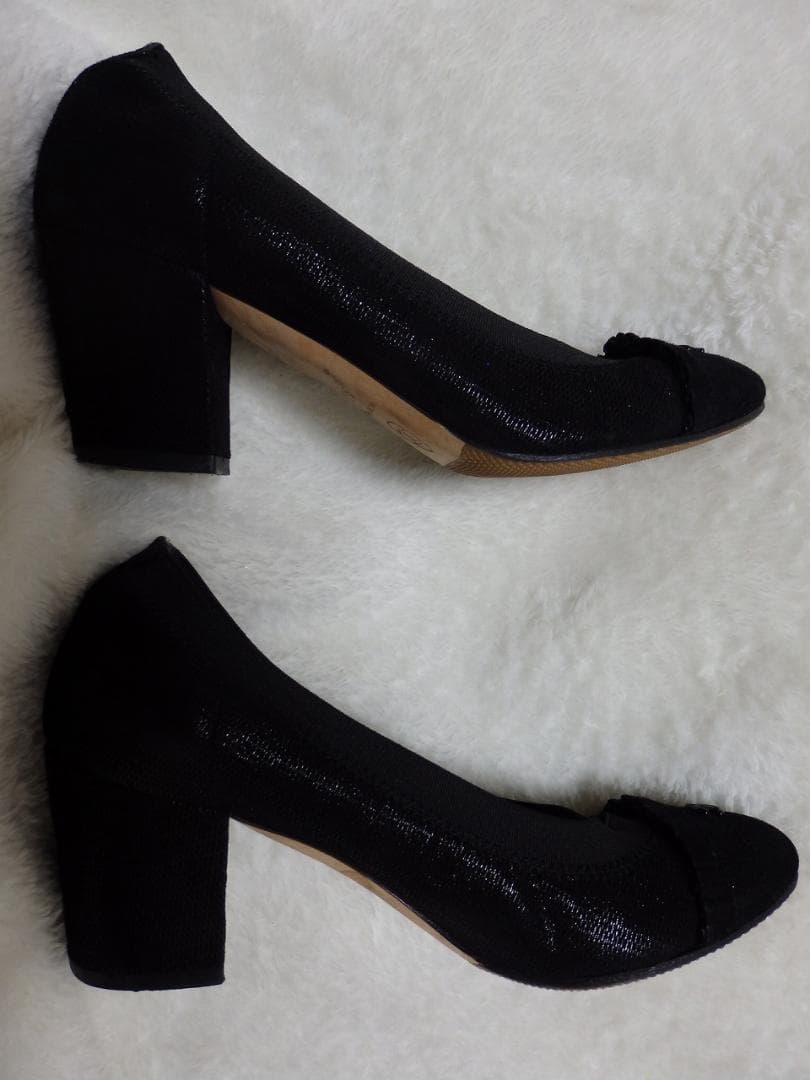 シャネル　ブラックレザー　ローヒールパンプス　21.5㎝　美品　シューケース付