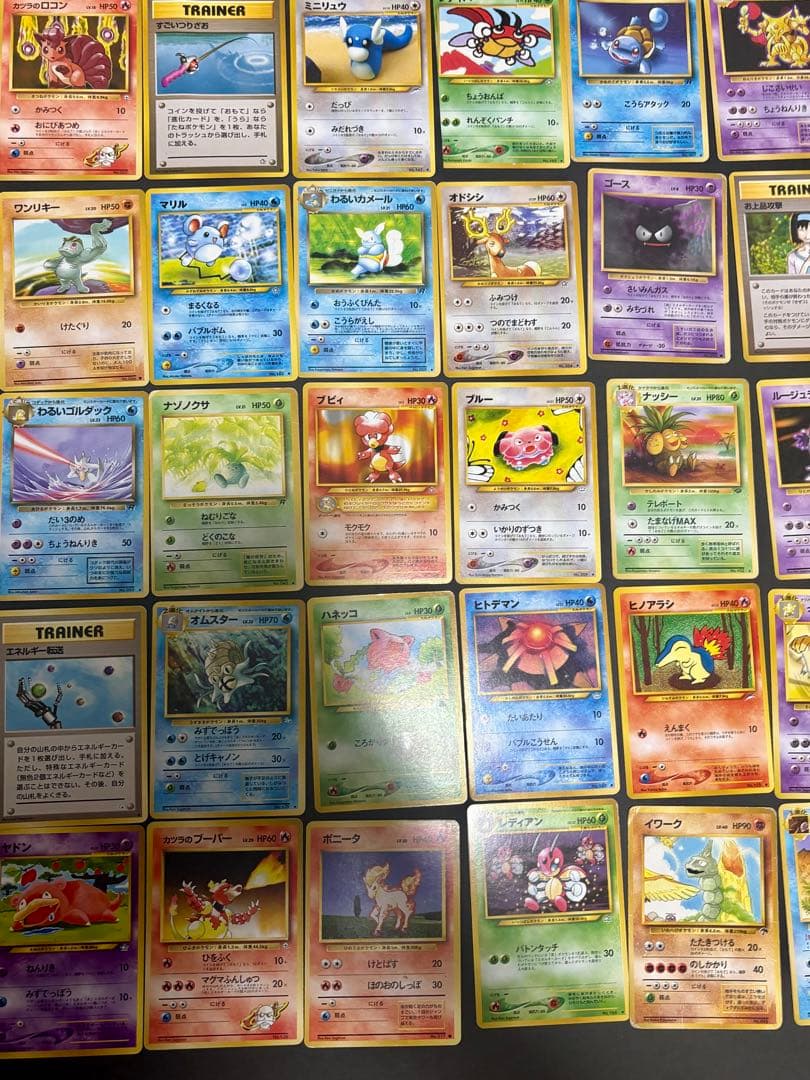 ミ*ル様 ポケモンカード 旧裏 含む 約300枚+ まとめ売り 引退品 ノーマル