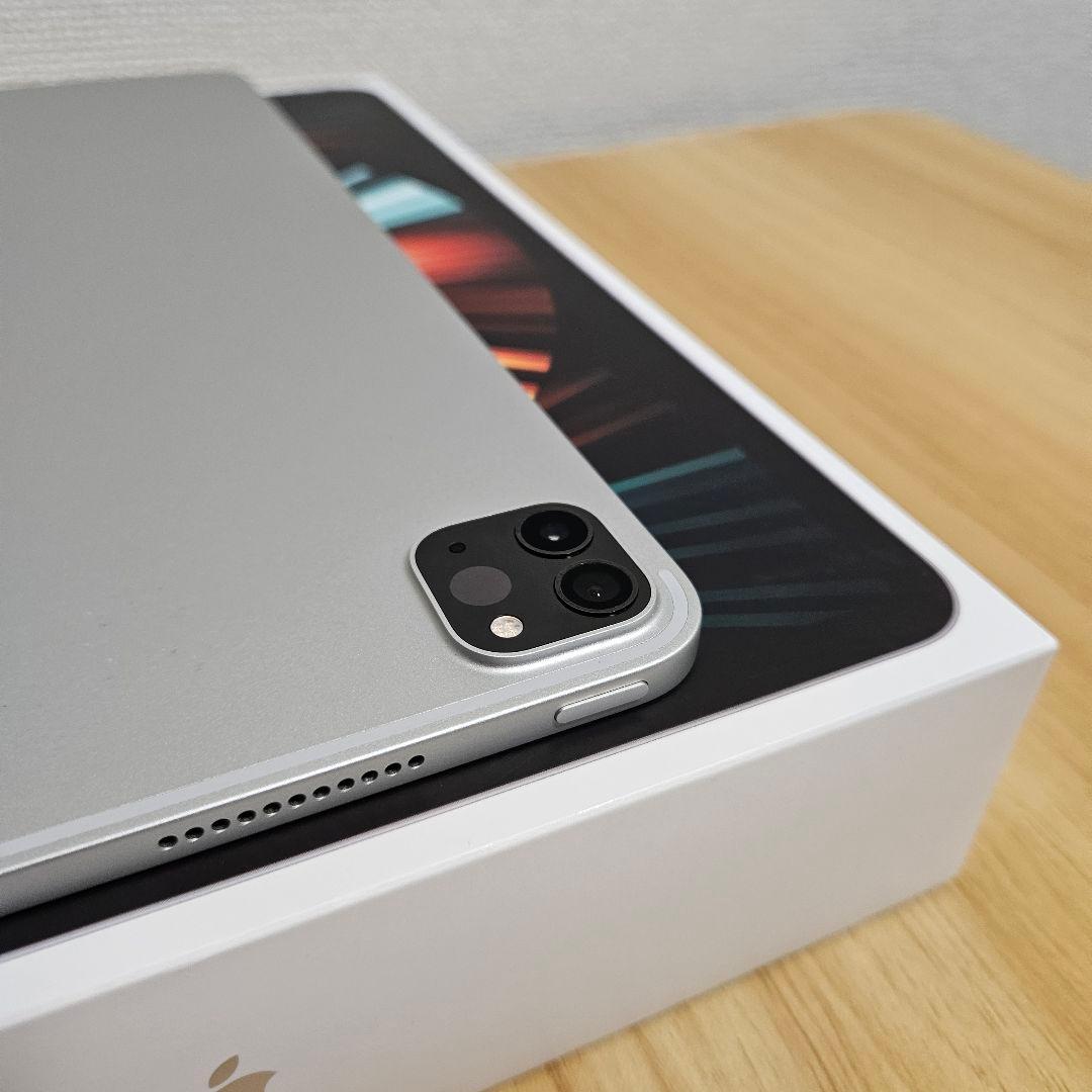 【極美品】ipad pro 第５世代　12.９インチ