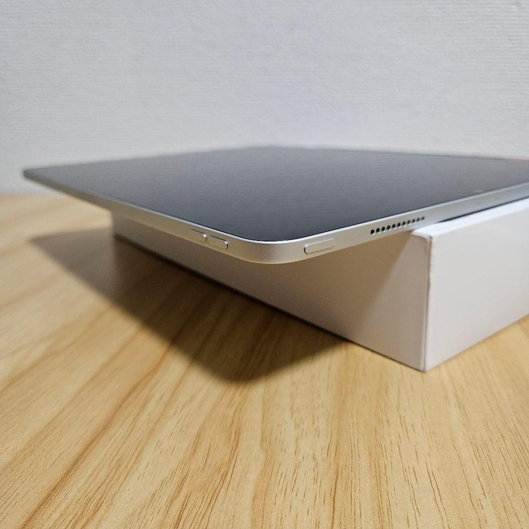 【極美品】ipad pro 第５世代　12.９インチ