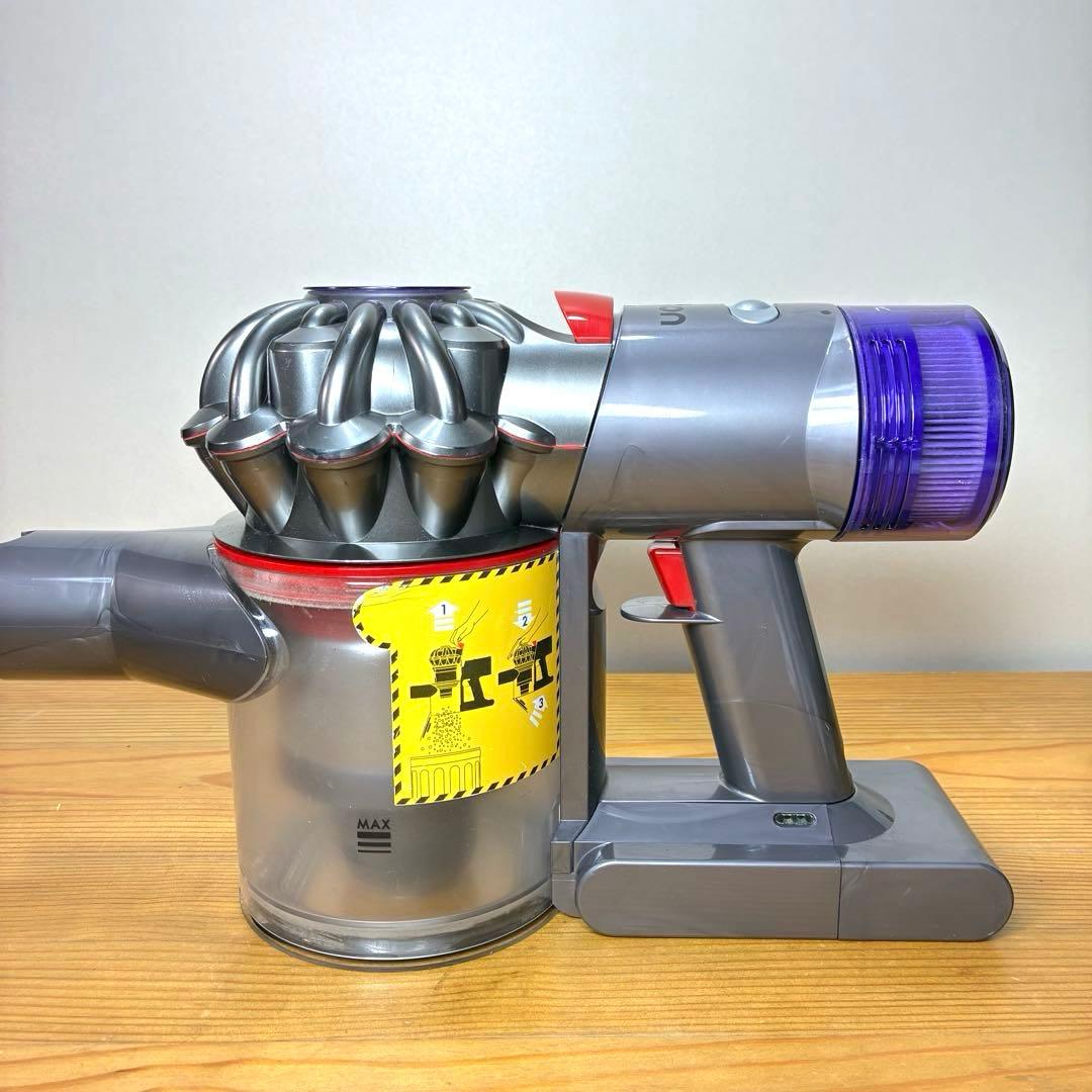 【美品】ダイソンSV10K（V8）Dyson掃除機