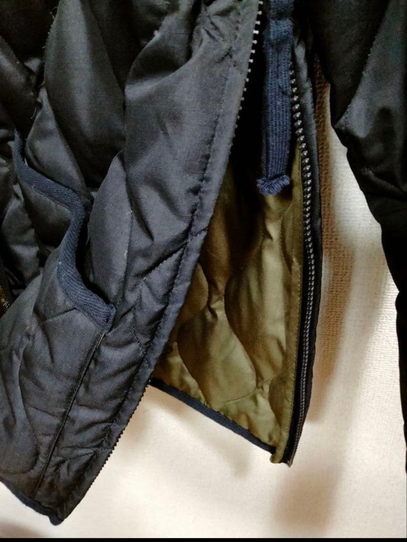 シュウ 様TAION ミリタリー ジップ Vネック ダウン ジャケット L 美品
