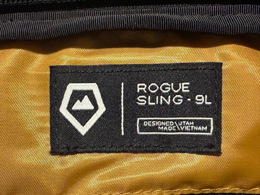 国内正規品　WANDRD ワンダード ローグ スリング 9L SLG9-DY-1