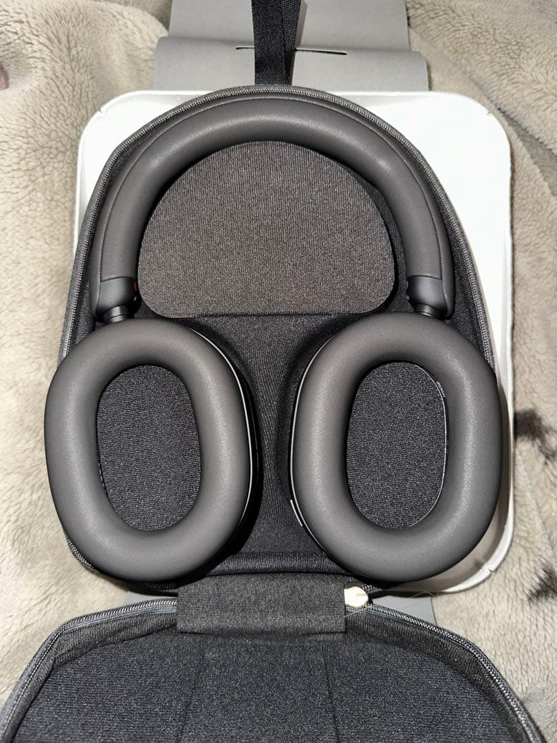 【新品未使用】SONY WH-1000XM5 ワイヤレスヘッドセット ブラック