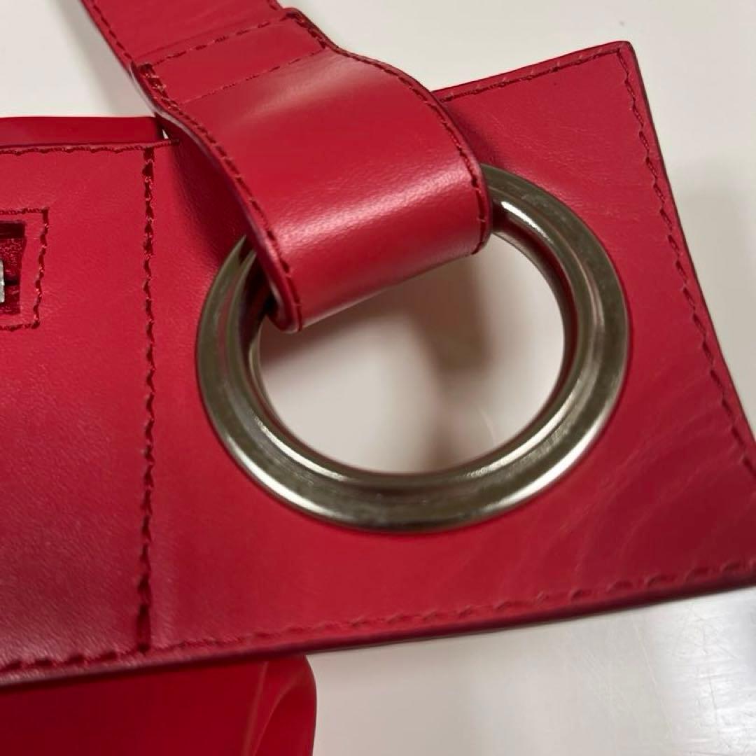 美品　kawa−kawa カワカワ　ボディーバッグ　ショルダーバッグ　限定色