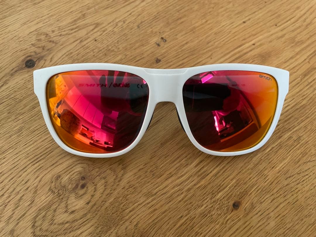 廃盤品スミスサングラスLOWDOWアウトドアサングラス白ミラーレンズ