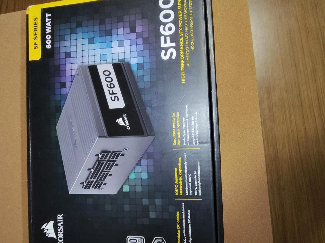 Corsair SF600 600W SFX電源ユニット