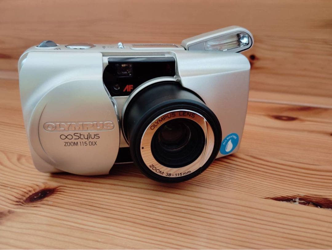 OLYMPUS ∞ Stylus ZOOM 115 DLX フィルムカメラ