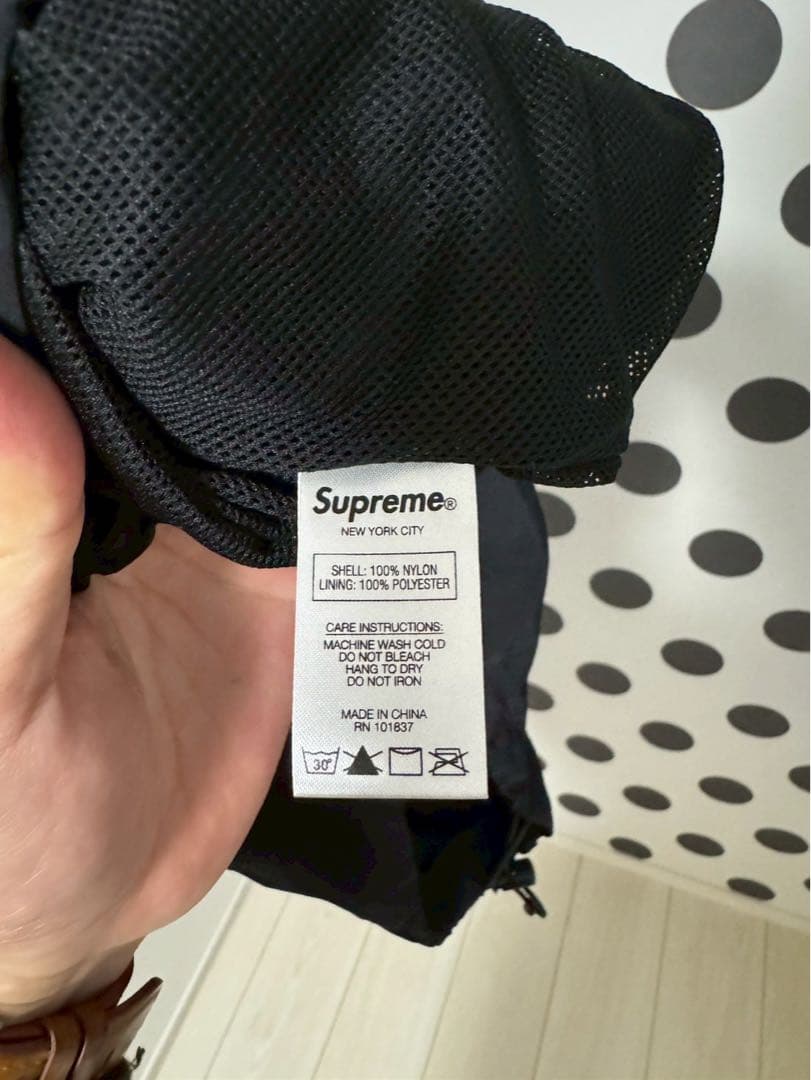 supreme アーチロゴ　ハーフジップ　アノラック　ナイロンジャケット　シュプ