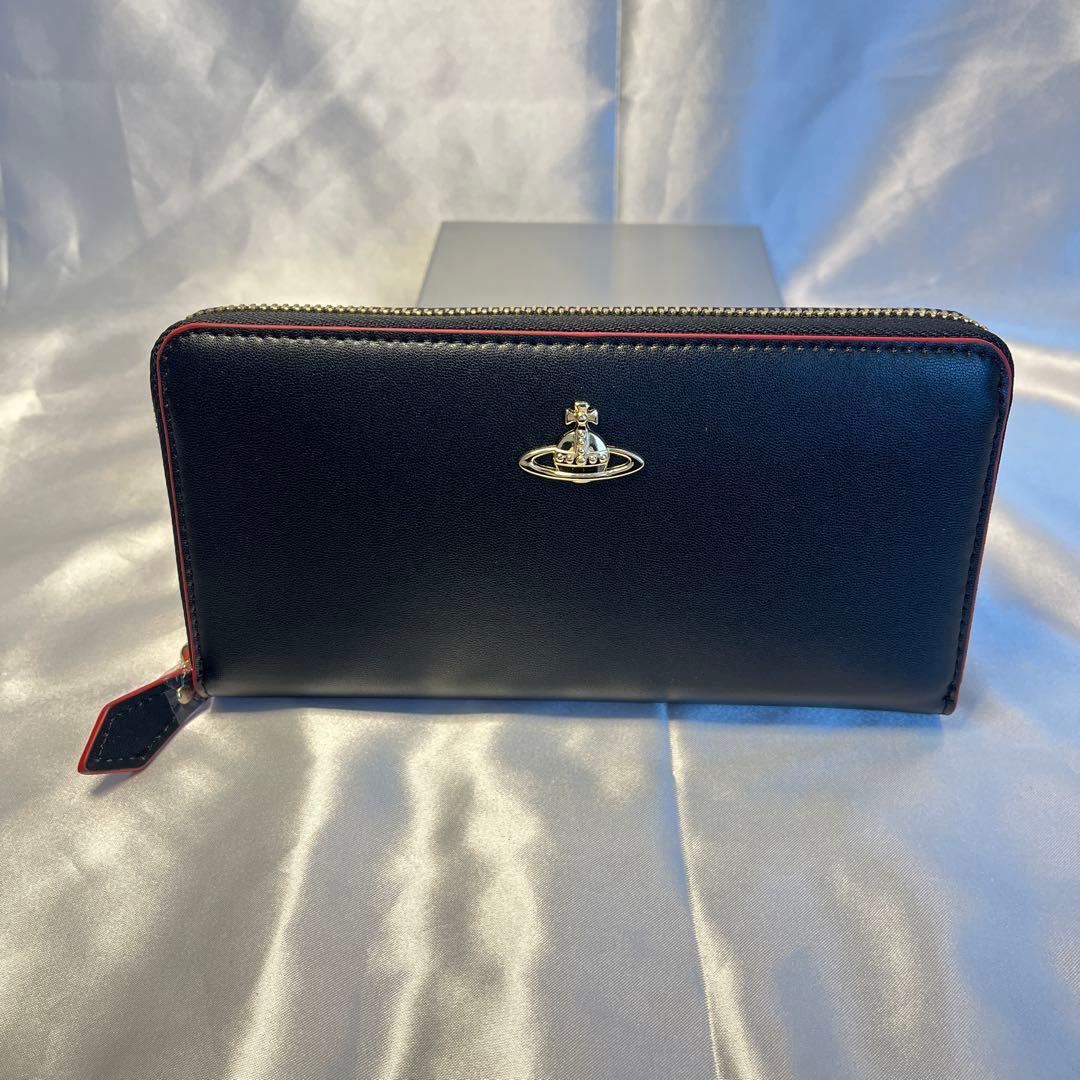 新品 Vivienne Westwood 黒 真っ赤な内装 長財布 バレンタイン