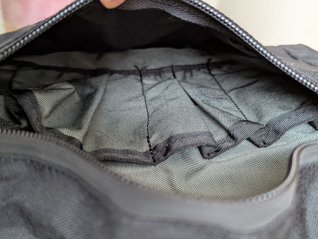 MYSTERY RANCH INVADER メッセンジャーバッグ