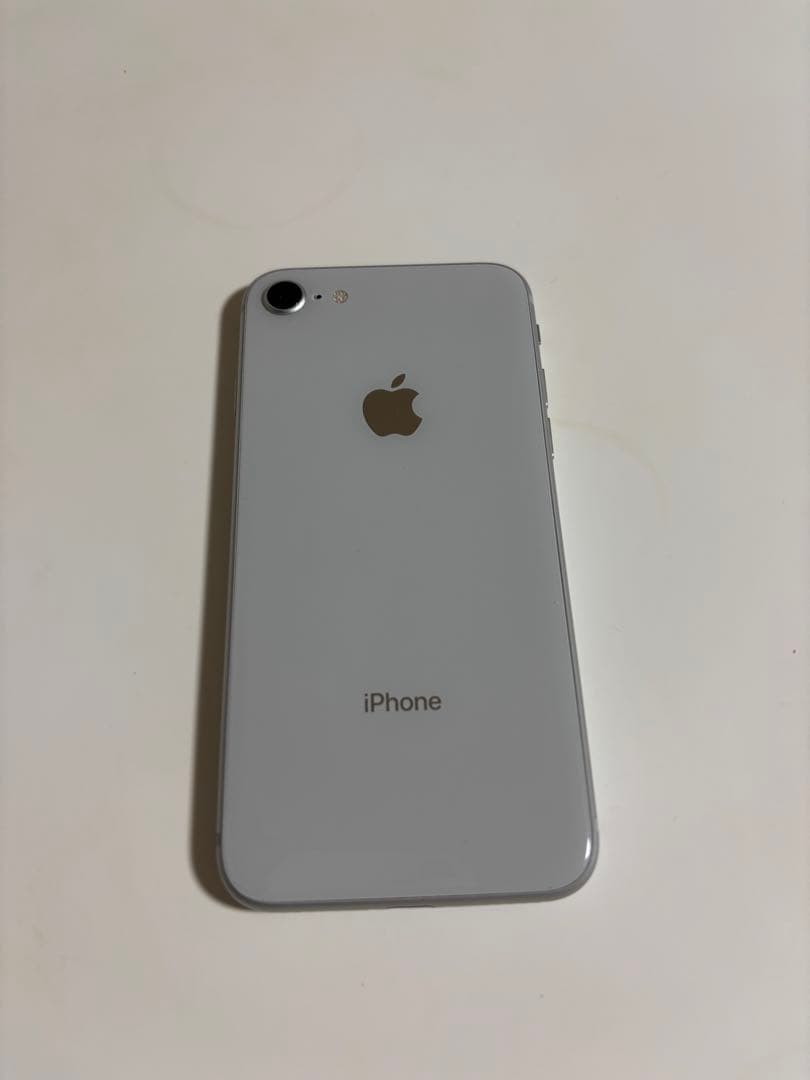 iPhone8 64GB SIMフリー　アイフォン　iOS 16.7.12