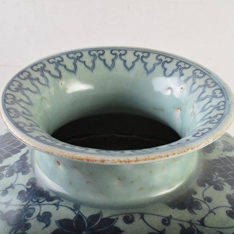 中国　青花　花弁文瓶　壺　C　8946A