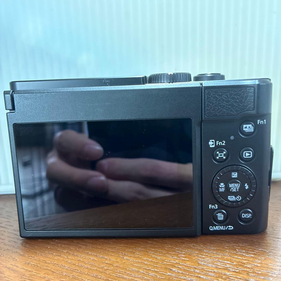 ロナウド　Panasonic Lumix TZ99 ブラック