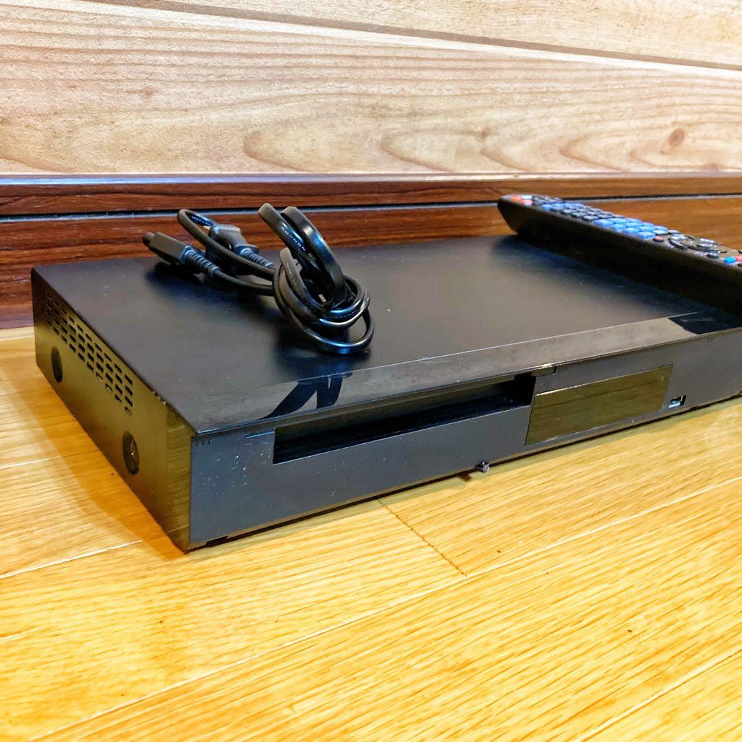 4K DIGA ブルーレイ レコーダー HDD 2TB 3番組同時録画 訳あり