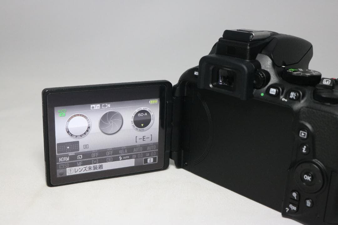 シリーズ最新⭐Nikon D5600⭐ 初心者完全セット⭐一眼レフ