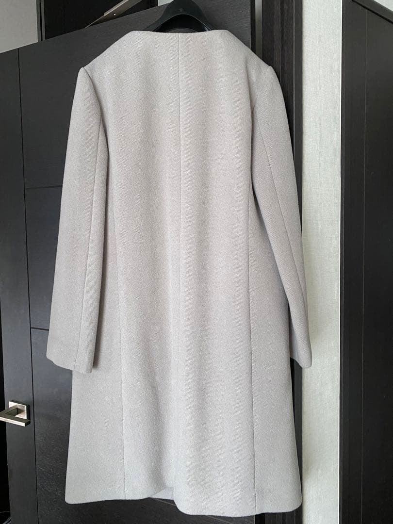 グレー ノーカラー ウールコート