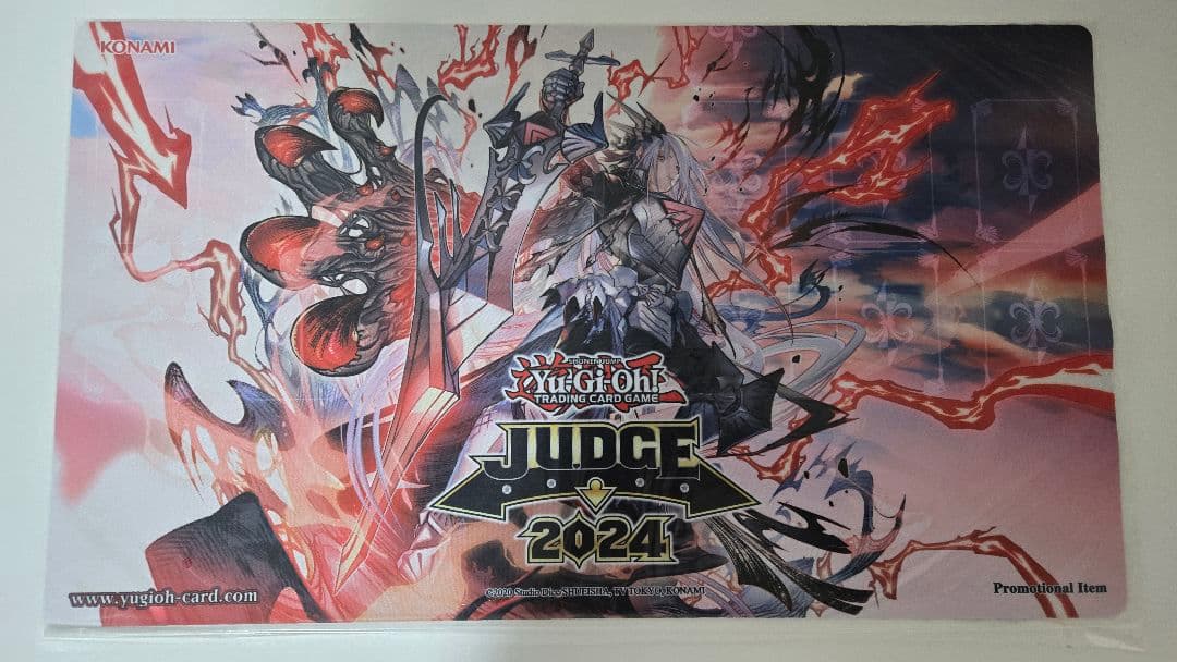 遊戯王公式プレイマット 赫聖の妖騎士