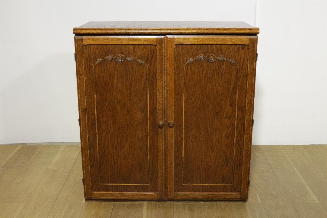 ぴ*ん様 三越ブルージュ★キャビネット★木製家具★