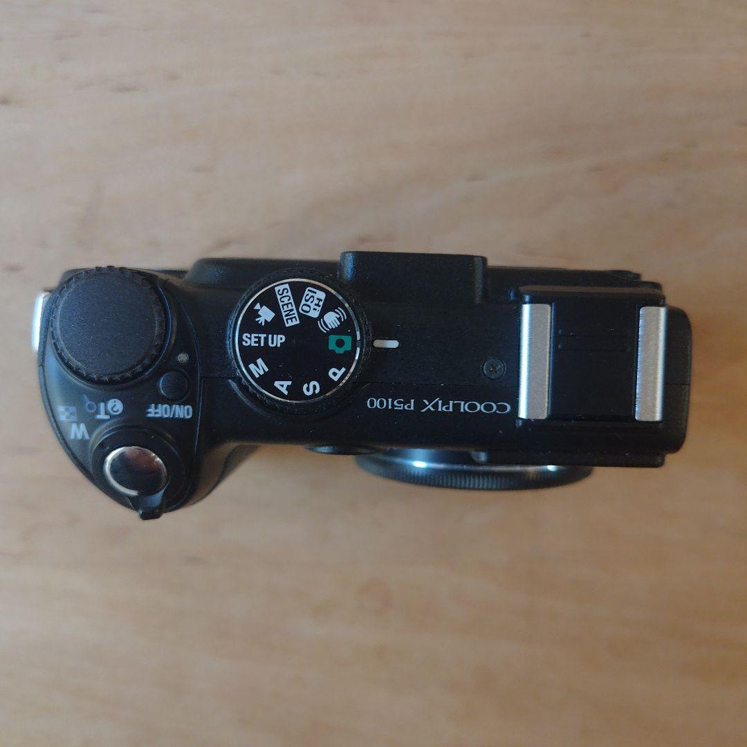 Nikon COOLPIX P5100 & 純正ケース