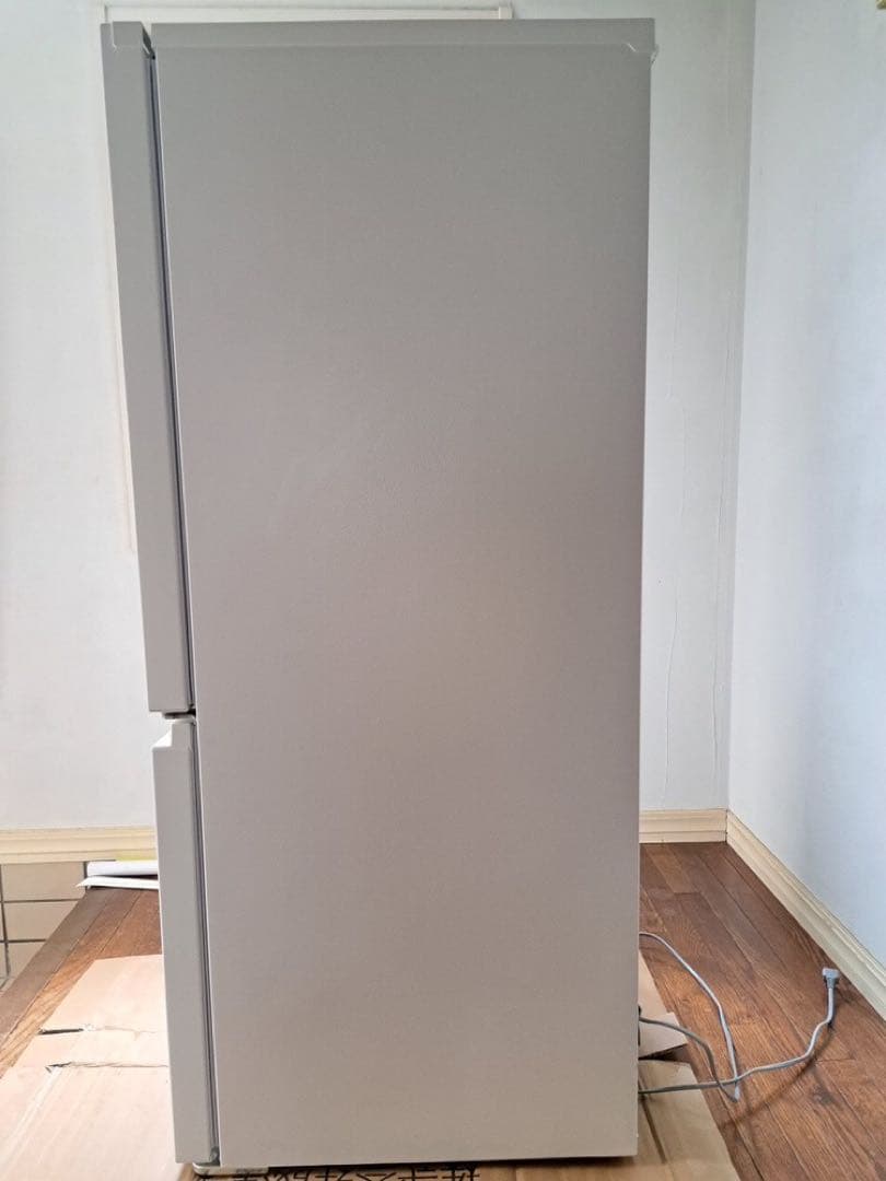 ★週末限定値下中　☆冷蔵庫 一人暮らし 180L 美品 NR-B18C1-W