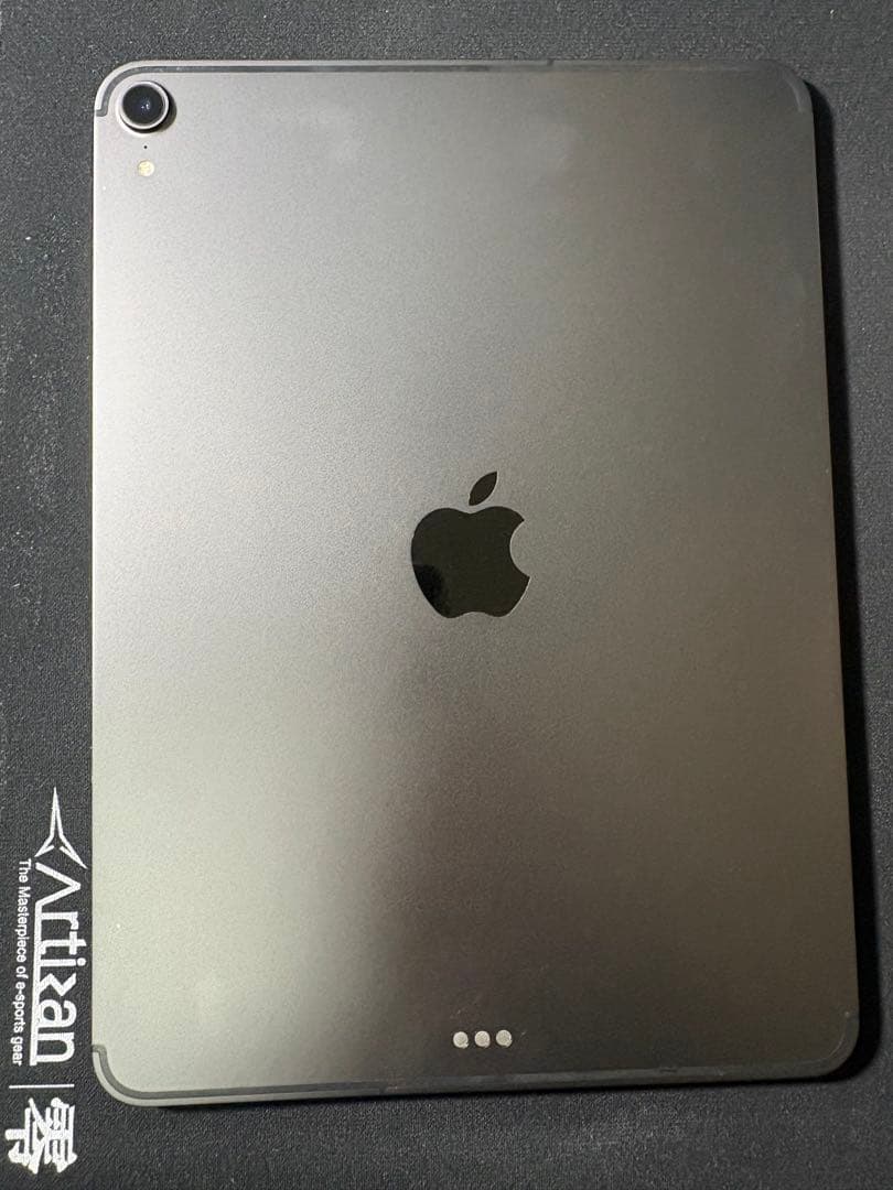 I*n様 iPad Pro 11インチ (第1世代) 64GB スペースグレー