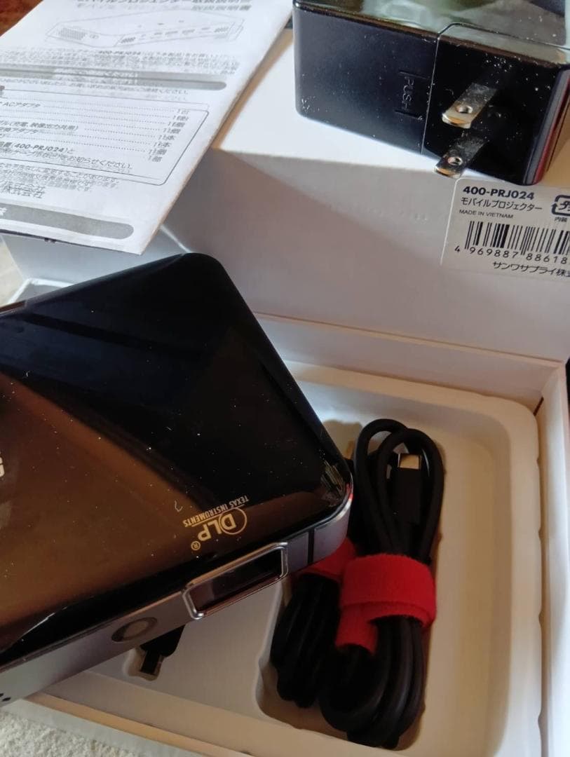 サンワサプライ 400-PRJ024 プロジェクター 新品 400ANSI