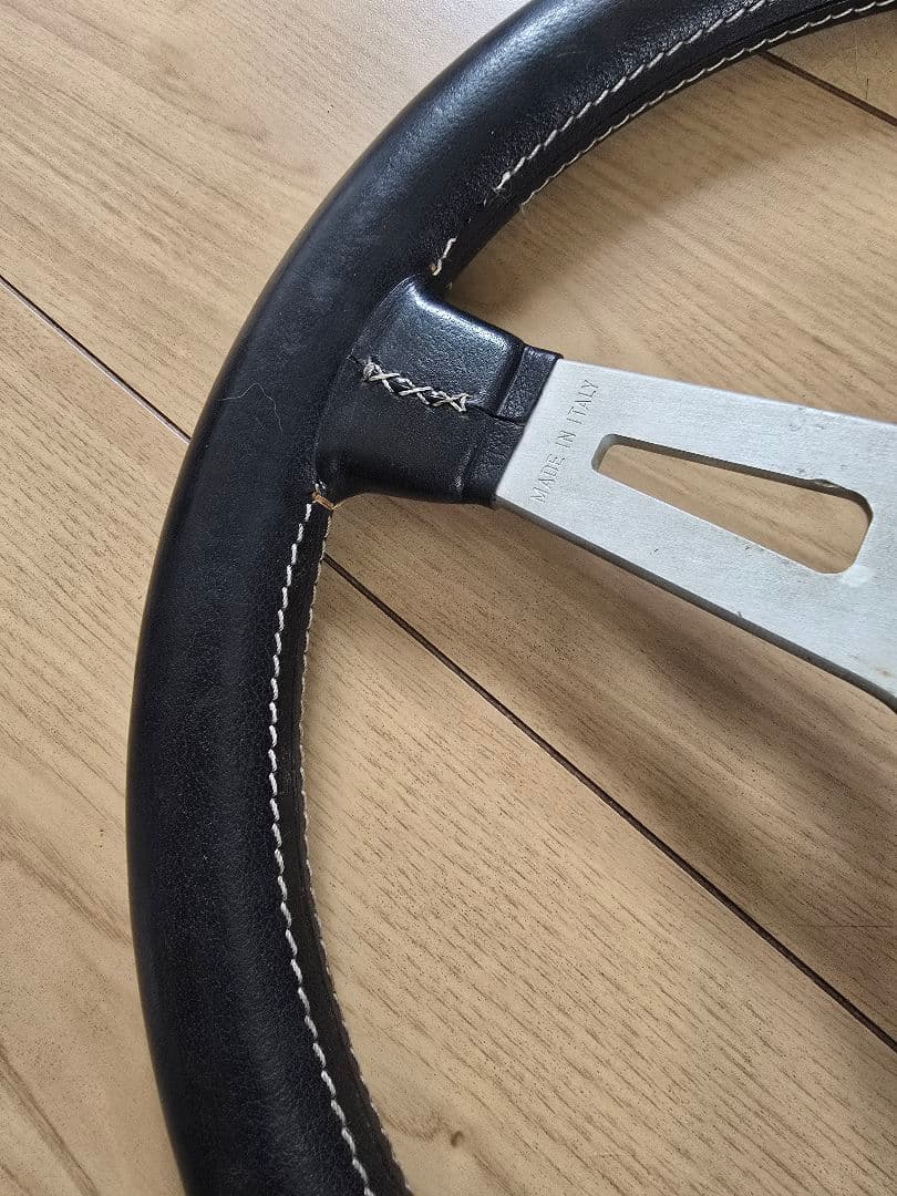 ABARTH 旧車ステアリング 本体　イタリア製