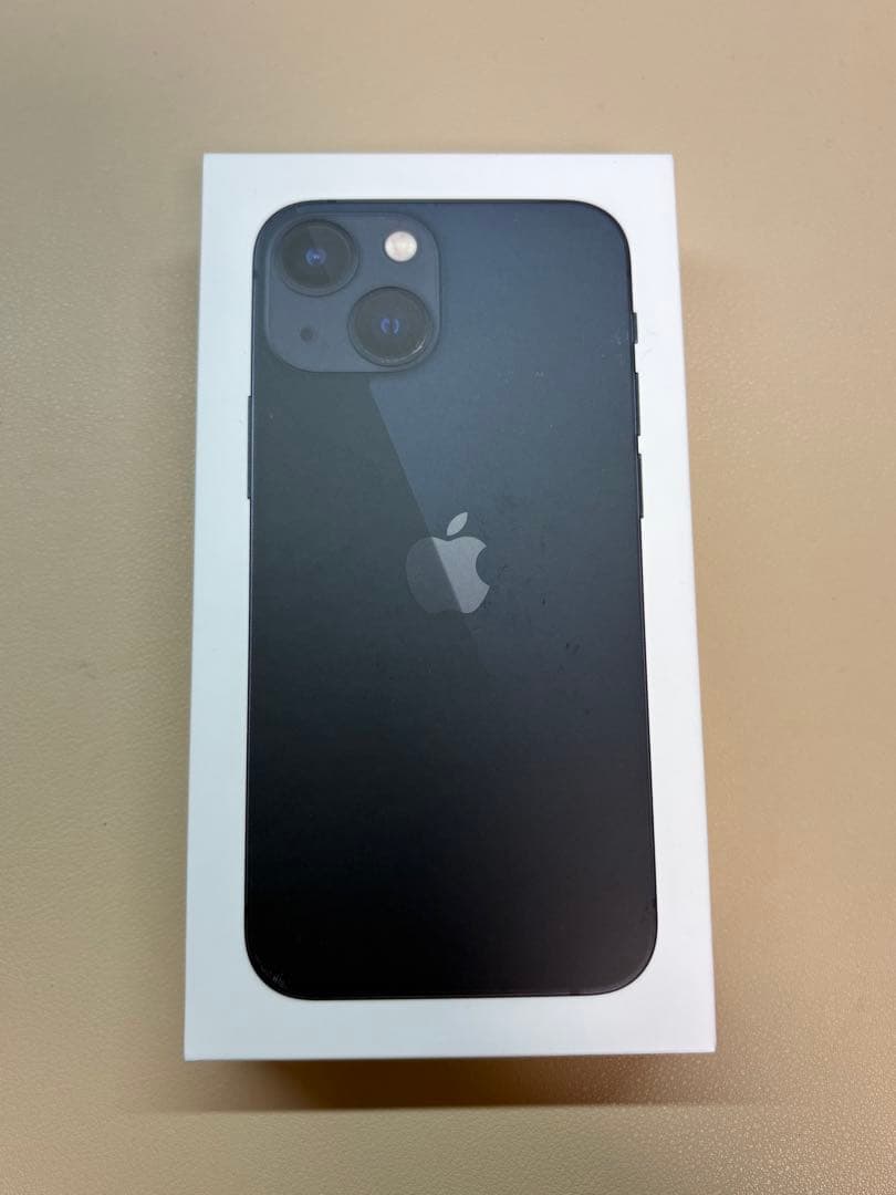 M*e様 【シャッター音なし】iPhone13mini 香港版 A2628