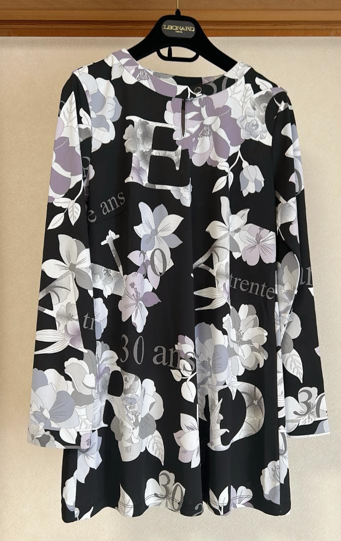 ⭐︎LEONARD SPORT⭐︎ 花柄 長袖チュニック 40