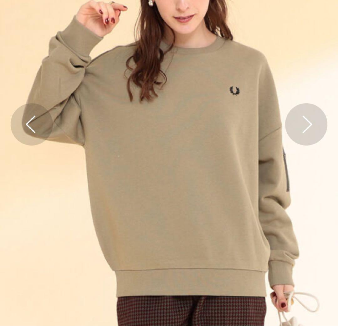 FRED PERRY ジッパーポケット スウェット　トレーナー　カーキ　M