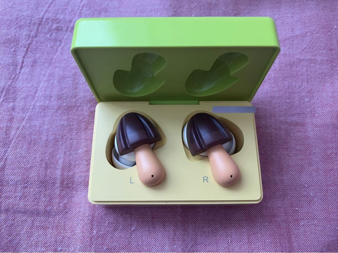 きのこの山 ワイヤレスイヤホン 144言語同時翻訳機能付き