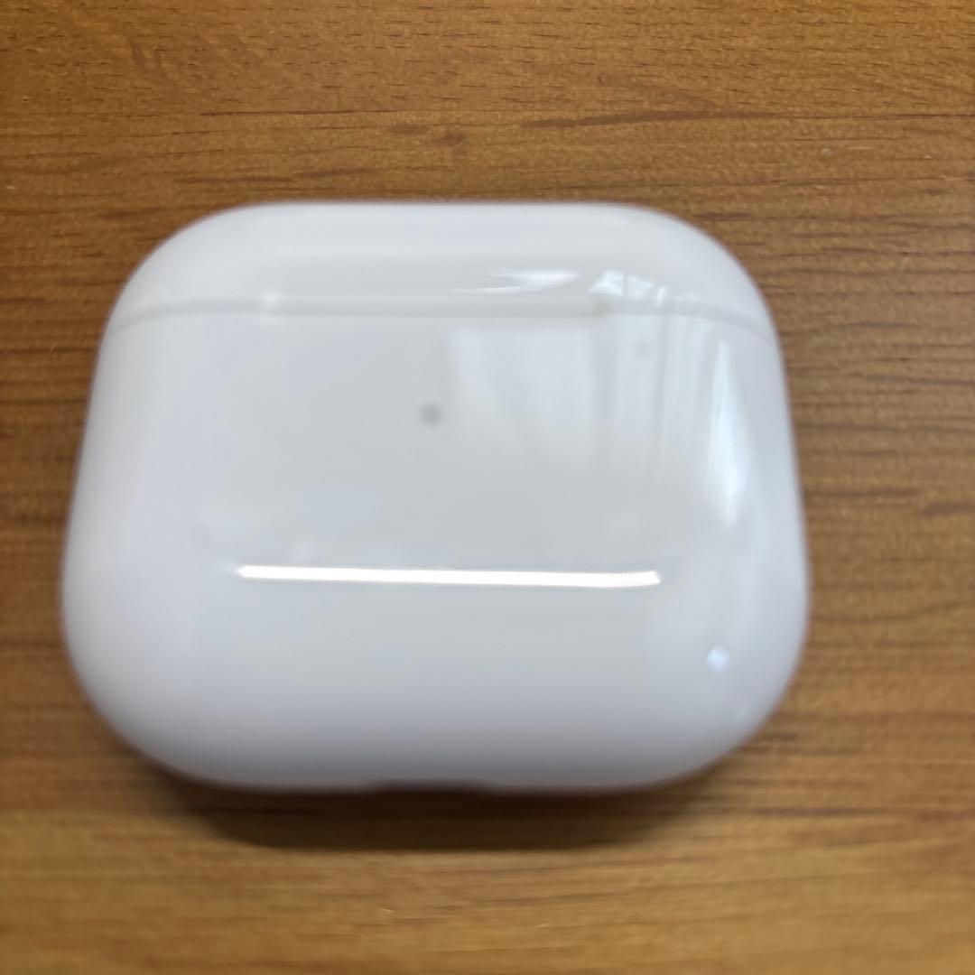 Apple AirPods 第3世代 MME73J/A ホワイト、おまけ付き！