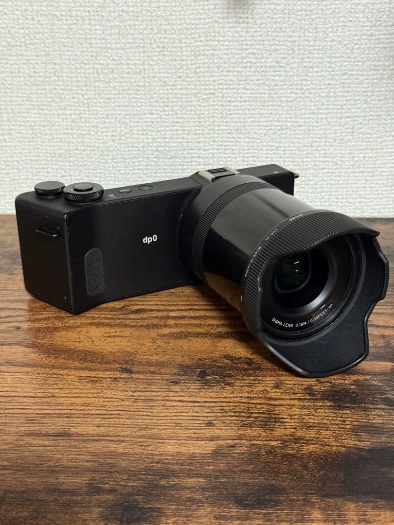 デジタルカメラ SIGMA dp0 Quattro