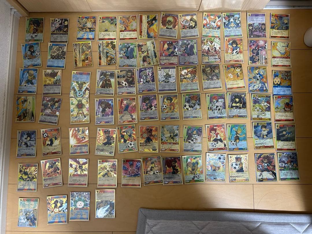 希少 イナズマイレブン トレーディングカード イナズマレア76枚 スリーブ美品