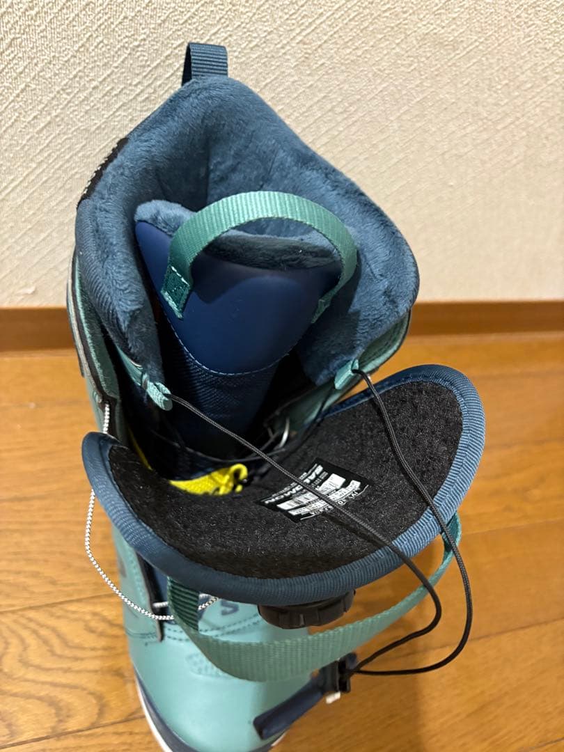 SALOMON サロモン スノーボードブーツIVY BOA SJ BOA24.5