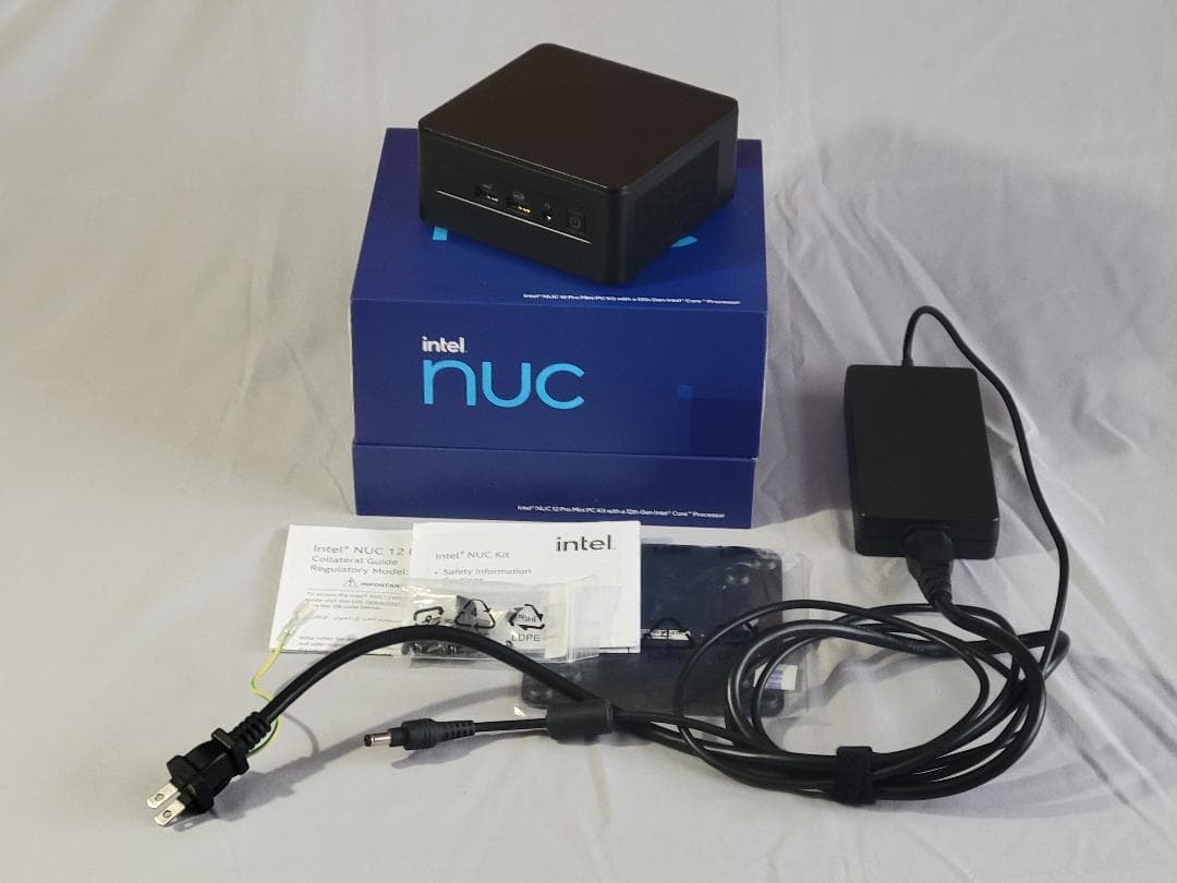 Windowsデスクトップ Intel NUC 12 Pro Kit i5-1240P 32GB 1TB