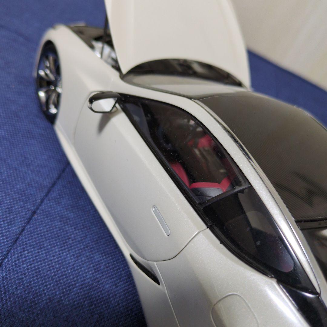 オートアート　Lexus LC500 1/18 純正　ホワイト　ジャンク
