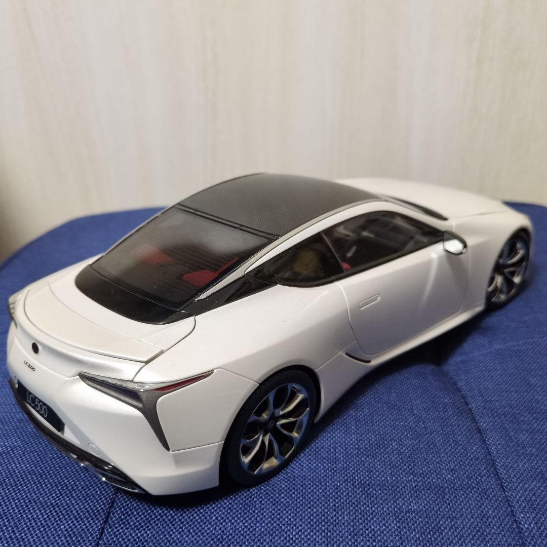オートアート　Lexus LC500 1/18 純正　ホワイト　ジャンク
