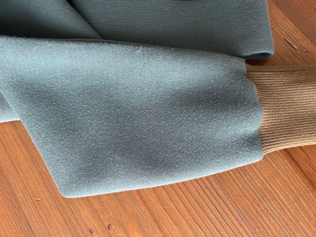 ミナペルホネン パーカー　slappe