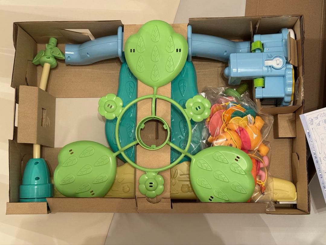 ほぼ新品未使用　くまのプーさんえらべる回転6WAYジムにへんしんメリー