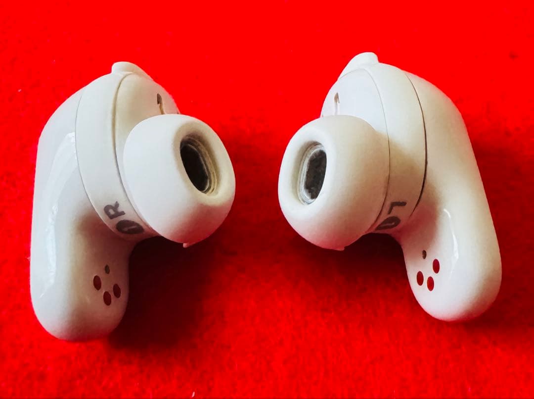 Bose QC Earbuds II ホワイト