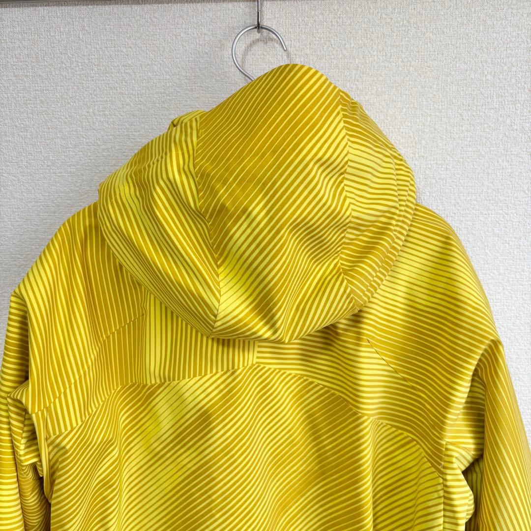 【美品】DESCENTE スキーウェア　ジャケットO