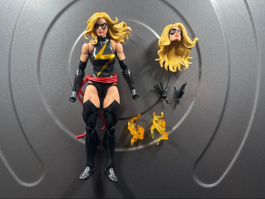 た*な様 マーベルレジェンド ウォーバード