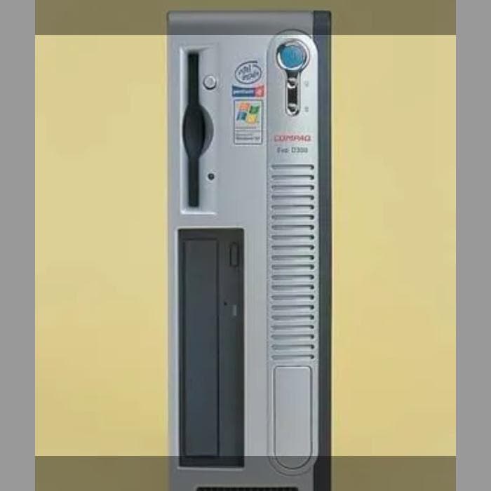 COMPAC コンパック Evo D300 ST4，キーボード＋マウス付き