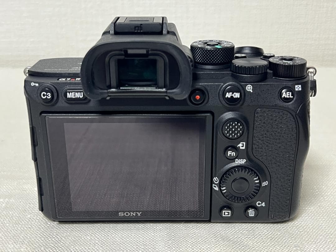 週末限定！高解像度 SONY α7RⅣ フルサイズミラーレス （6100万画素）