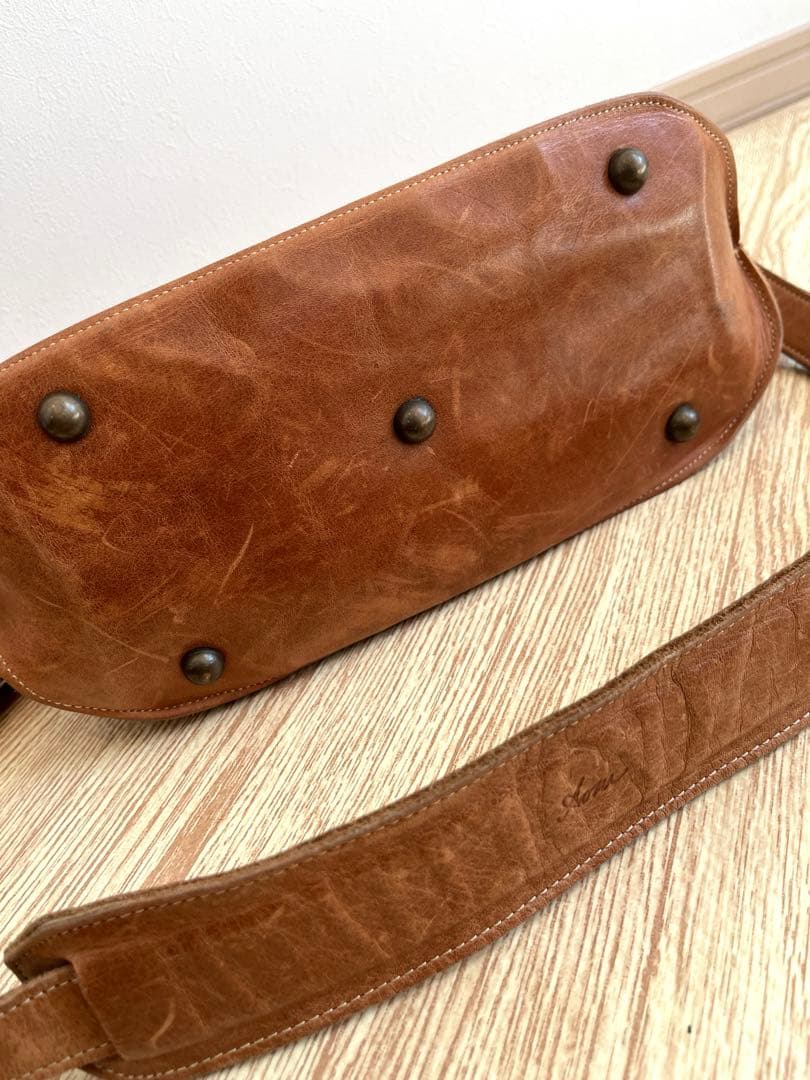 Acru アクリュ　カメラバッグ　レザー