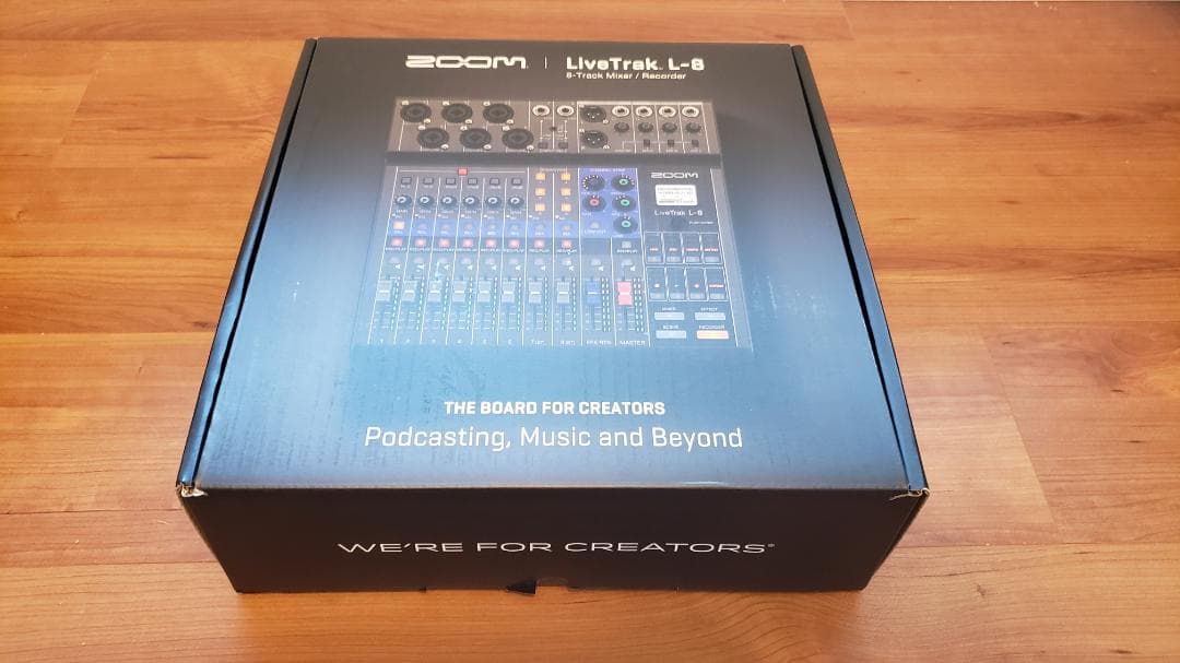 ZOOM LiveTrak L-8 ミキサー